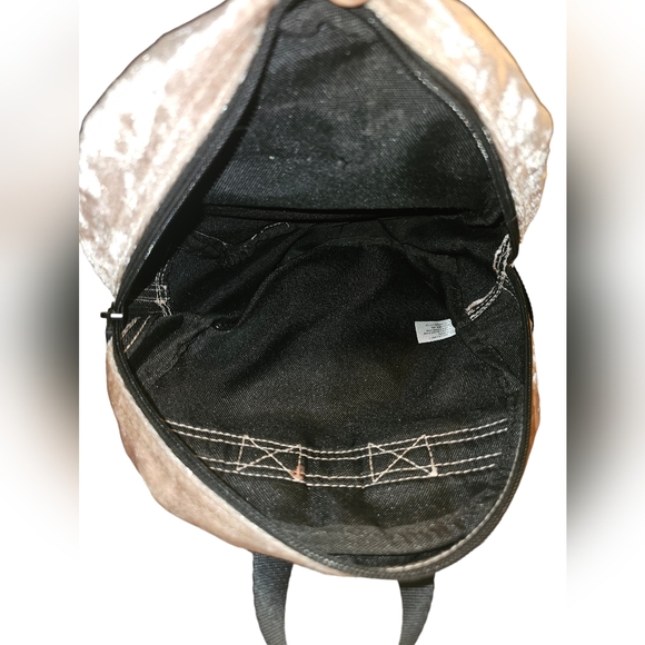 Victoria's Secret Pink Mini Backpack EUC - Picture 2 of 12